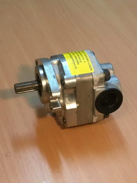 Hydraulic pump Gehl 1620, 1625, view 3