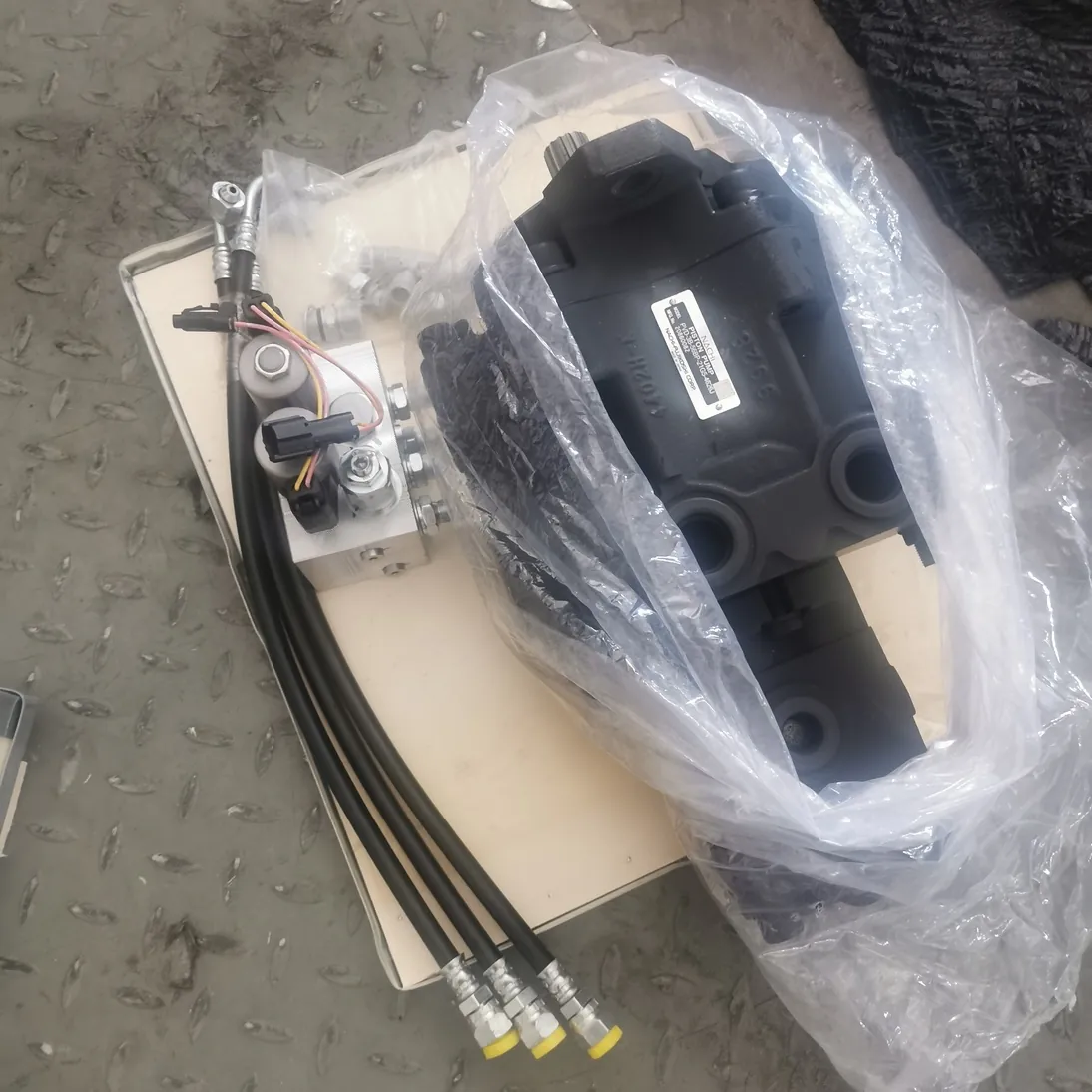 Hydraulic pump Nachi PVD-3B-56BP-21G5-4626J, view 2